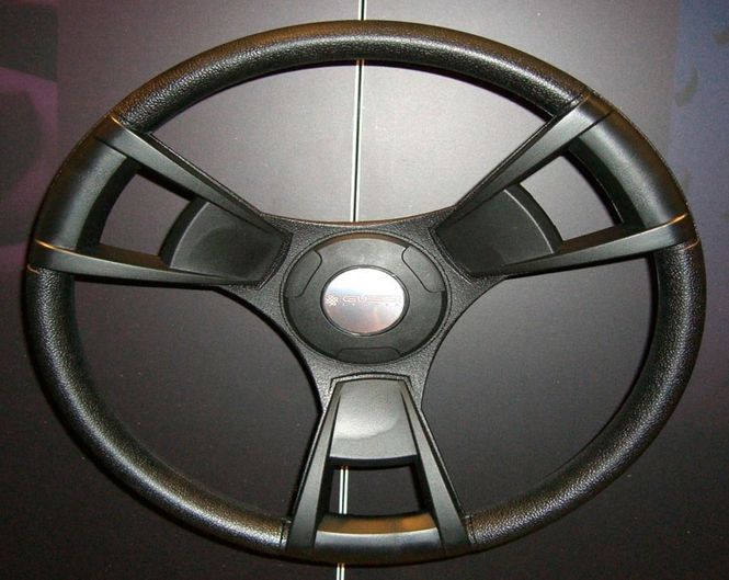 Hovedbilde Gussi ratt, modell 013, sort.